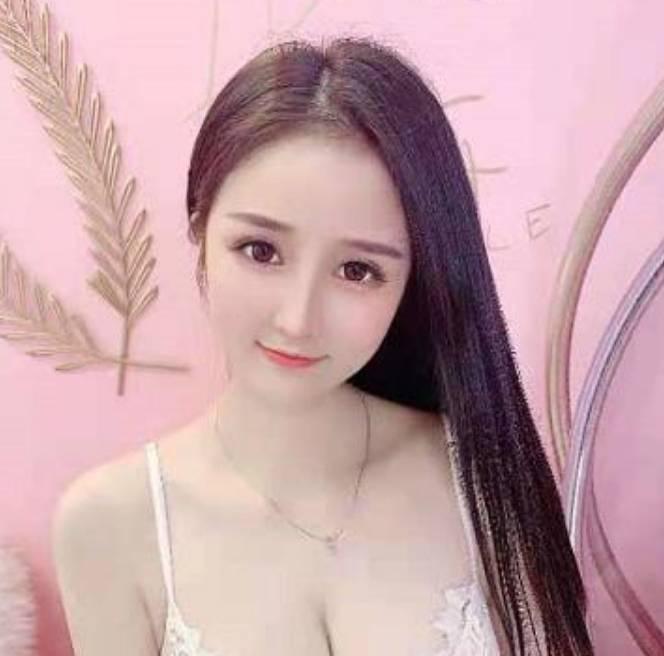 喜欢胸大的可以了解一下，值得推荐。