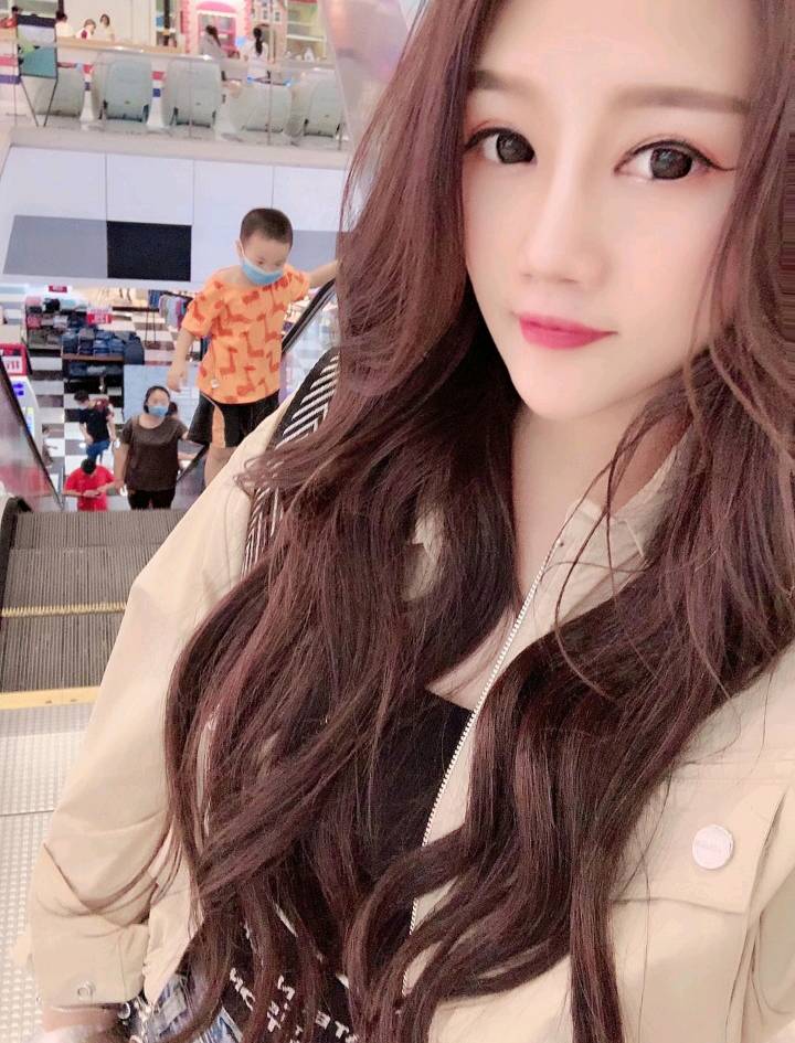 36d少妇调情一流   saob身材火辣